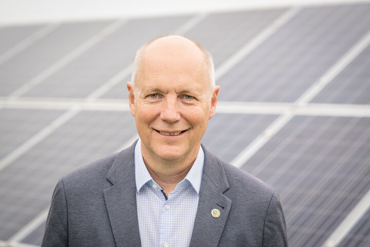 Ist Mitte Juni erstmalig mit eigenem Suntastic-Stand auf der Münchner Intersolar vertreten: Markus König.