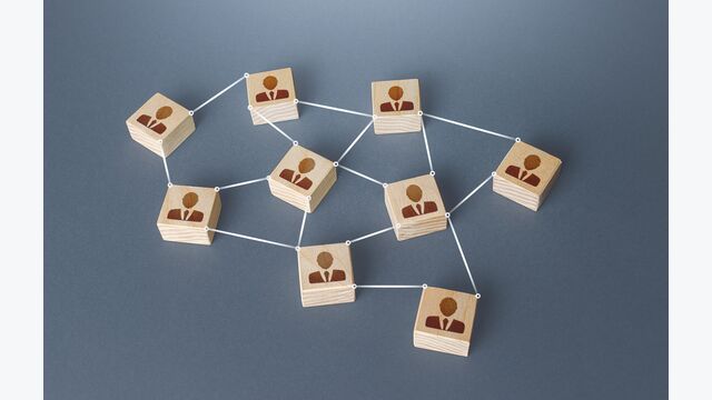 network business community collaboration cooperation connected communication members hierarchy system organization interaction company employees people teamwork subordination hierarchical autonomous concept development distribution information innovation lines management performance personnel productivity relationship self-organization staff structure teal organisation turquoise companies unconventional partnership personas self-management wholeness evolutionary purpose self-organized workers autonomy social strategies between exchange relations unity