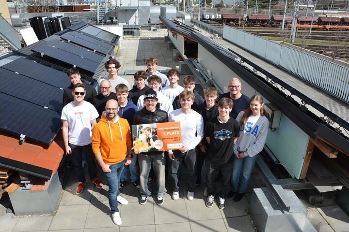 Der erste Platz der Weidmüller Schulchallenge ging 2024 an die HTL Graz Bulme.