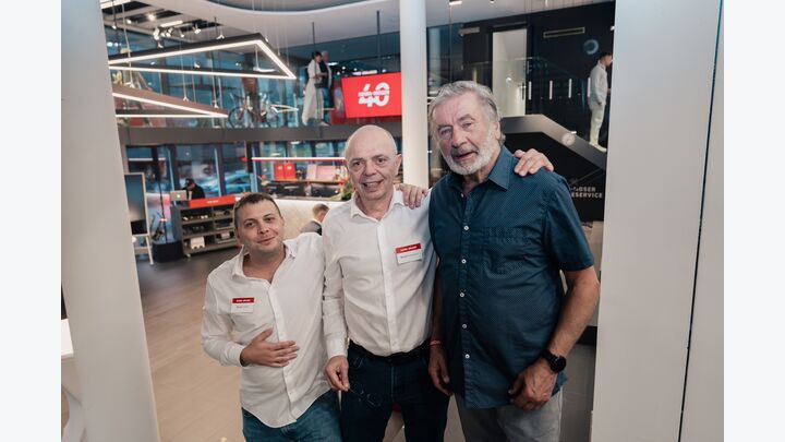 Die drei Generationen der Geschäftsführer aus Guntramsdorf: Leo Payer, Aleks Bicanin und nun seit Jänner Daniel Bicanin.