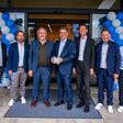 Der neue Sonepar-Standort in Klagenfurt ist offiziell eröffnet. Im Bild: Geschäftsführer Uwe Klingsbigl (3.v.r.)