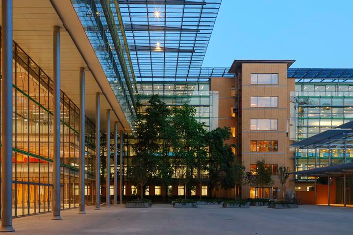 Anfang Oktober wird das Mailänder Monte-Rosa-Konferenzzentrum zum Schauplatz der „Sustainable Places“. Thema: die SRI-Umsetzung in der Industrie.