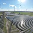 Drohnenaufnahme des Hybridkraftwerks Aufgenommen im November 2025
