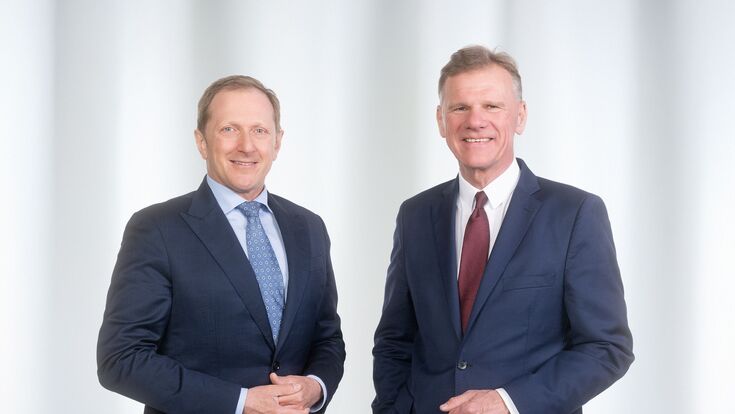 Alfons Haber (links) und Michael Strebl (rechts) sind ab sofort das neue Vorstandsduo der E-Control.