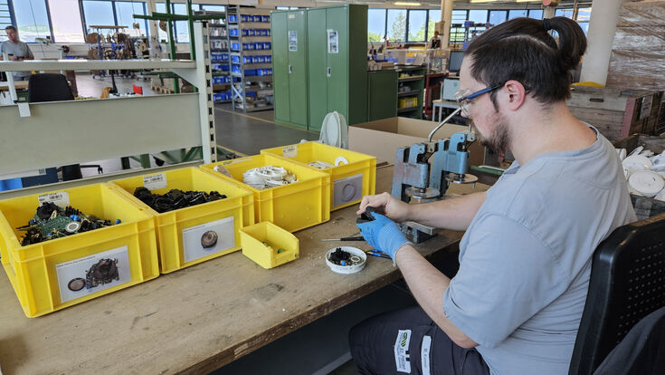 Ei Electronics bietet eine Lösung zur fachgerechten Zerlegung und Weiterverwertung der Komponenten an.