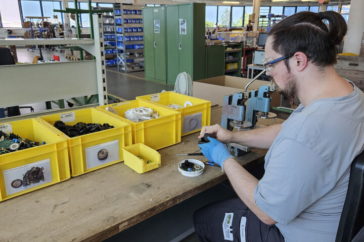 Ei Electronics bietet eine Lösung zur fachgerechten Zerlegung und Weiterverwertung der Komponenten an.